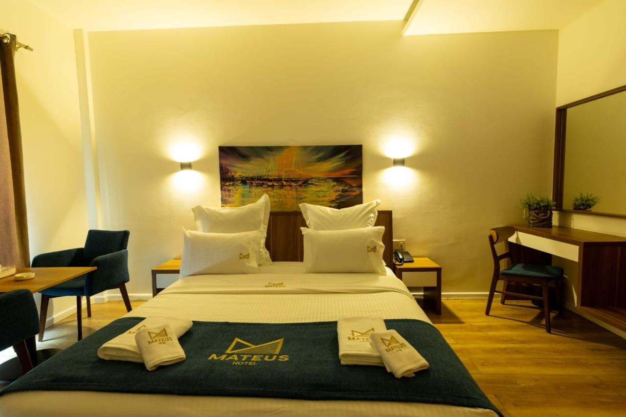 Mateus Hotel & Pool จูนิเย ภายนอก รูปภาพ